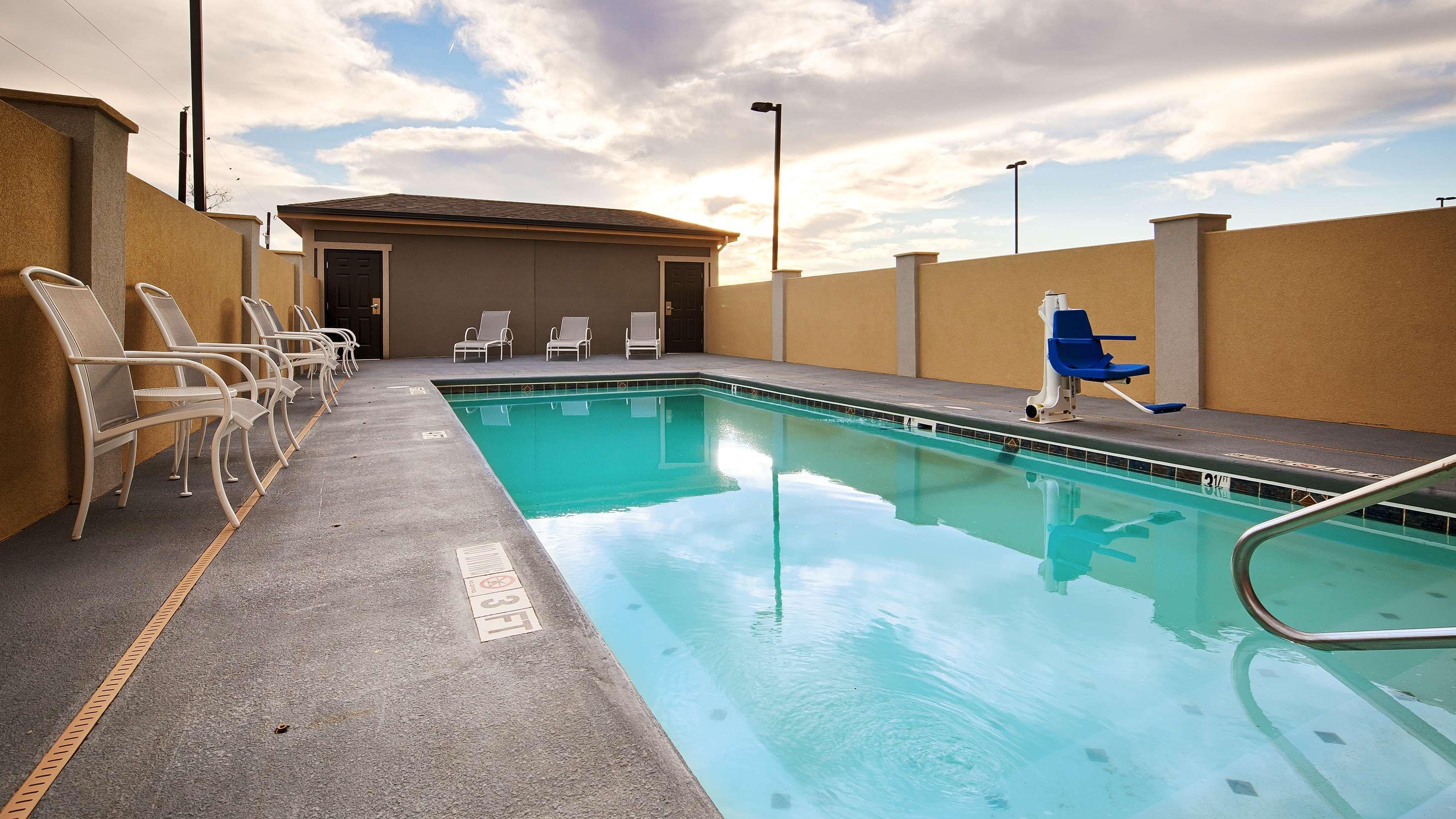 Best Western Los Alamitos Inn & Suites Dış mekan fotoğraf