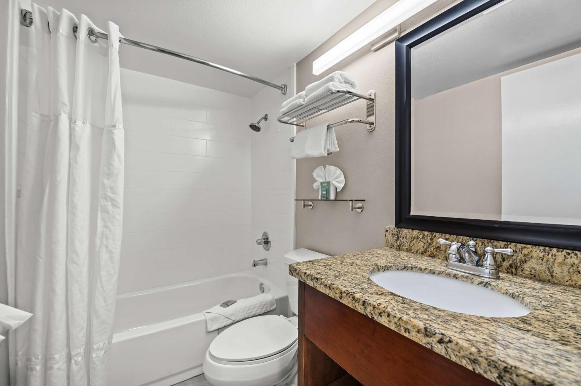 Best Western Los Alamitos Inn & Suites Dış mekan fotoğraf