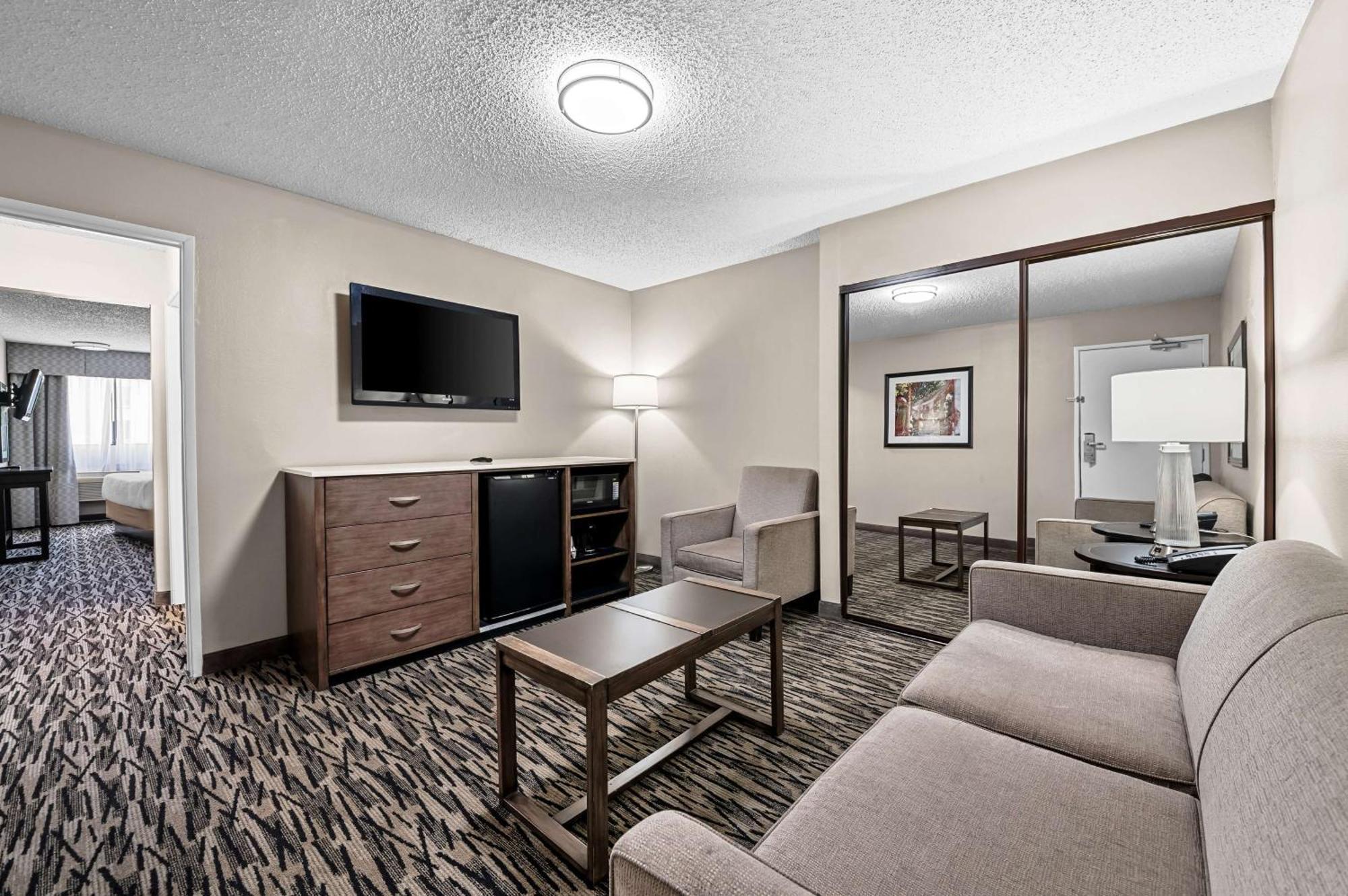 Best Western Los Alamitos Inn & Suites Dış mekan fotoğraf