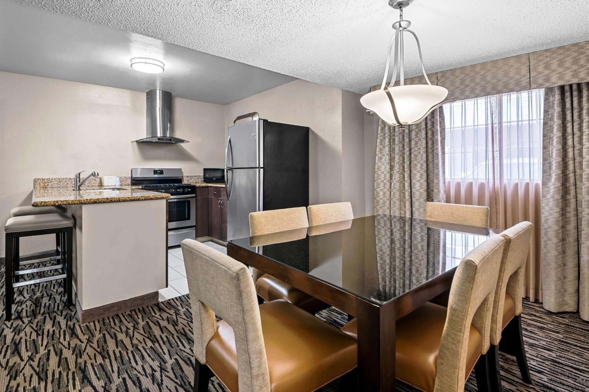 Best Western Los Alamitos Inn & Suites Dış mekan fotoğraf
