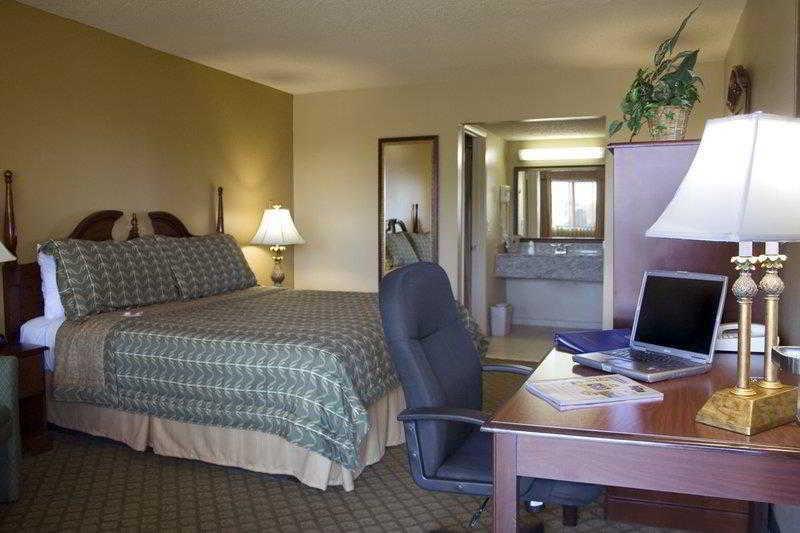 Best Western Los Alamitos Inn & Suites Oda fotoğraf